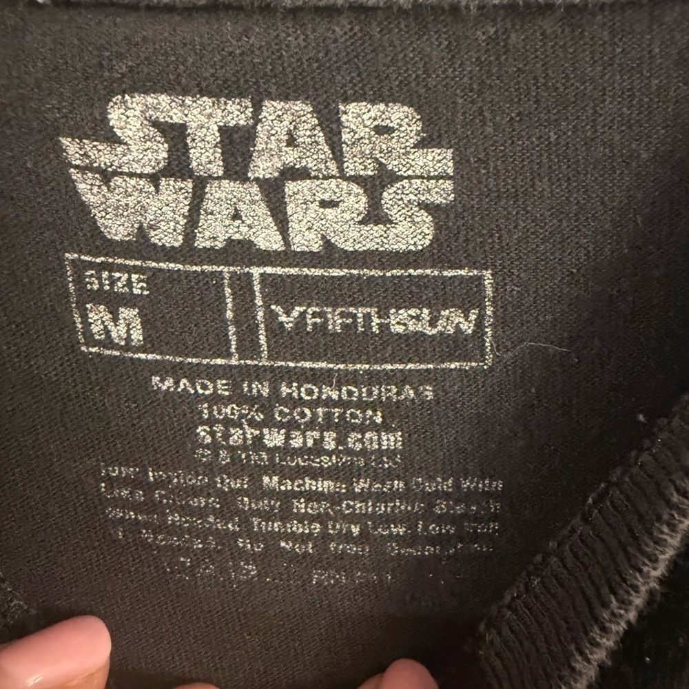 Star Wars Empire’s Most Wanted Graphic T-Shirt Men’s Medium Black - Picture 2 of 3